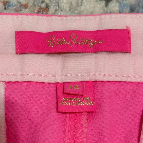 Lilly Pulitzer Women's Pink Scalloped Hem Buttercup Shorts Size 14 - Picture 3 of 3